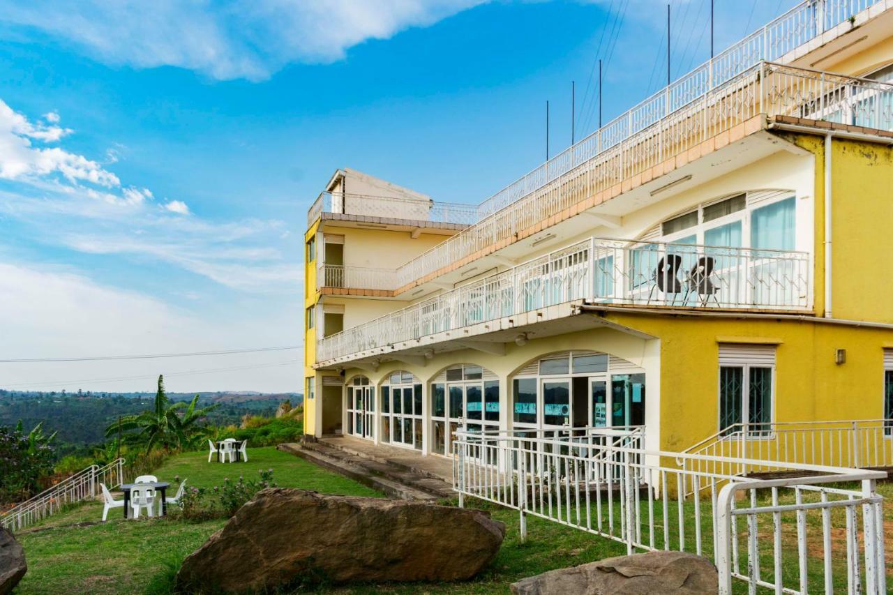 Sunrise Apartments Hotel Fort Portal Kültér fotó